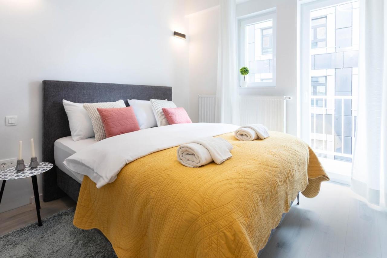 Design City Center Apartments Near Park Zrinjevac ซาเกร็บ ภายนอก รูปภาพ