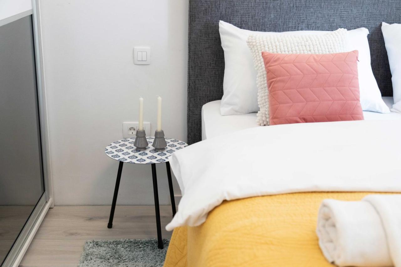 Design City Center Apartments Near Park Zrinjevac ซาเกร็บ ภายนอก รูปภาพ