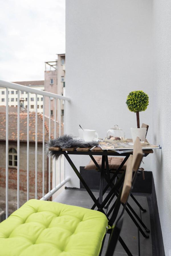 Design City Center Apartments Near Park Zrinjevac ซาเกร็บ ภายนอก รูปภาพ