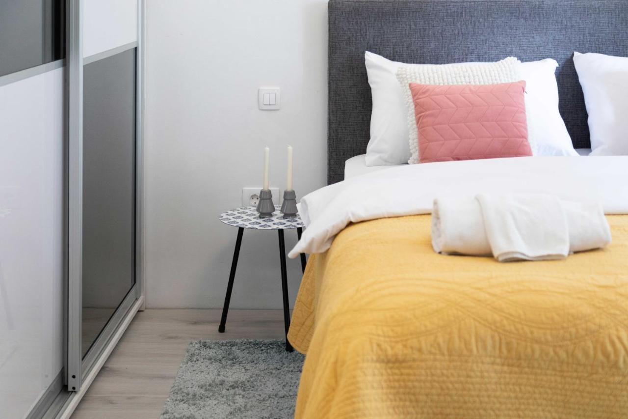 Design City Center Apartments Near Park Zrinjevac ซาเกร็บ ภายนอก รูปภาพ