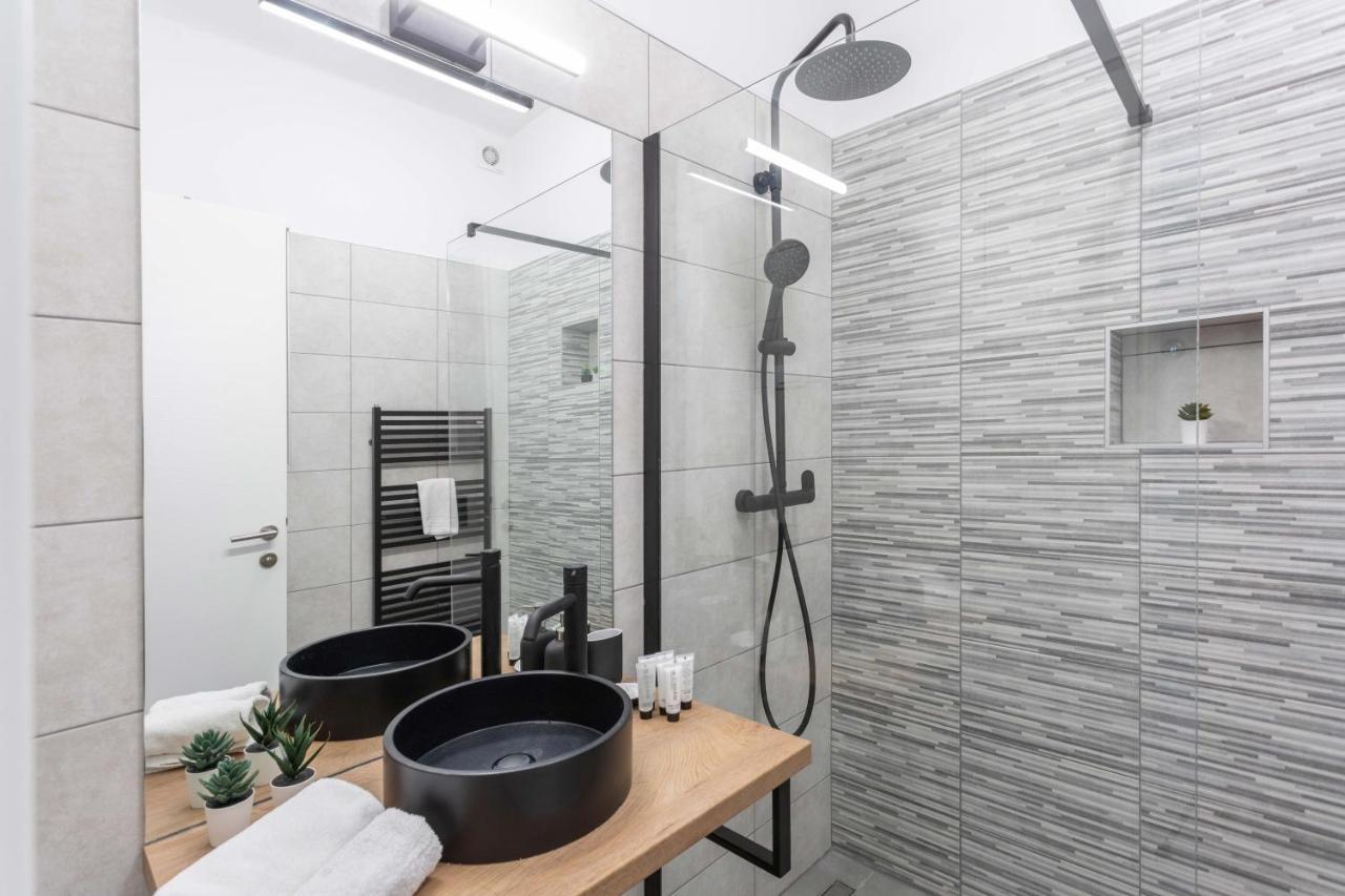 Design City Center Apartments Near Park Zrinjevac ซาเกร็บ ภายนอก รูปภาพ