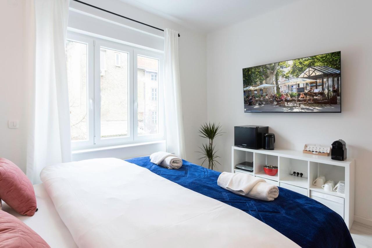 Design City Center Apartments Near Park Zrinjevac ซาเกร็บ ภายนอก รูปภาพ